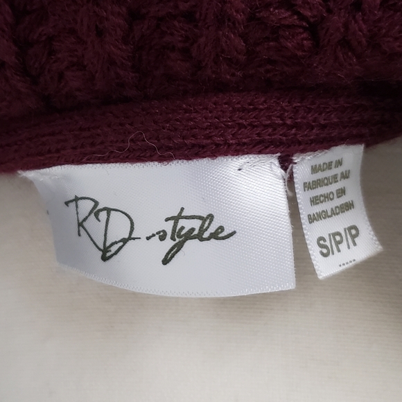 Purple Knitted Winter Sweater - Picture 4 of 4